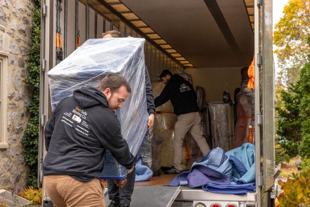 Full-Service vs. Labor-Only Moving